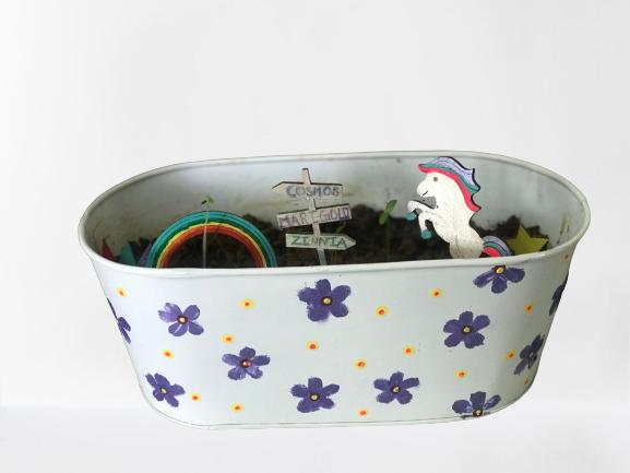 Toyroom DIY Unicorn Flower garden