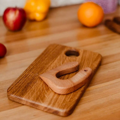 Little Sous Chef's Real Kitchen Tools - Montessori Knife & Cutting board